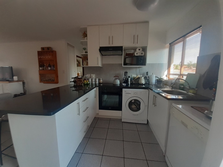 2 Bedroom Property for Sale in Fairland Gauteng
