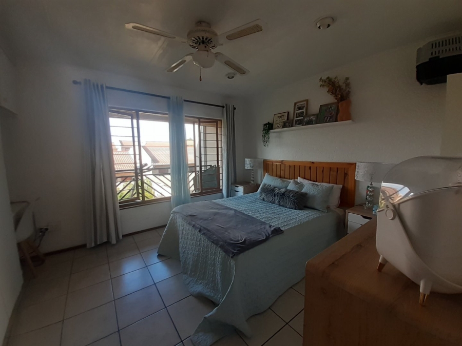 2 Bedroom Property for Sale in Fairland Gauteng