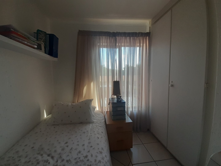 2 Bedroom Property for Sale in Fairland Gauteng