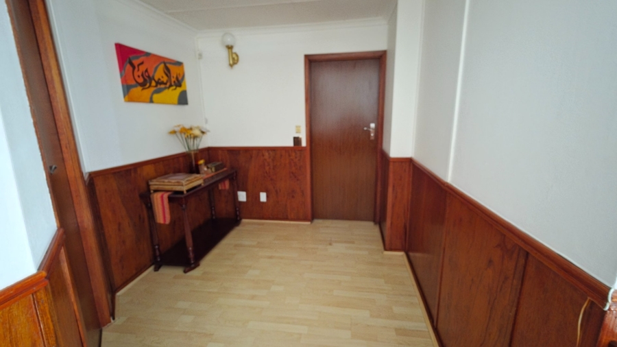 5 Bedroom Property for Sale in Laudium Gauteng