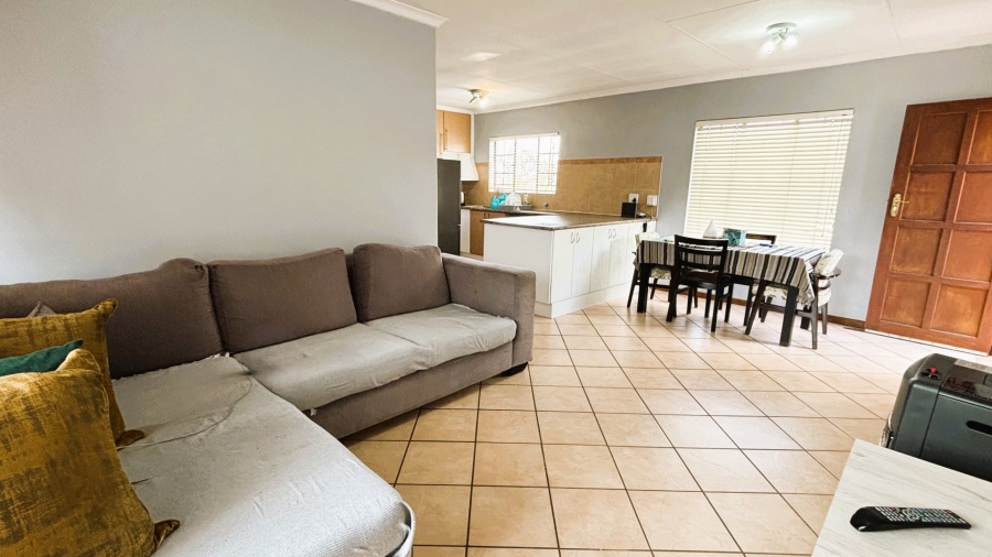 2 Bedroom Property for Sale in Eco Park Gauteng