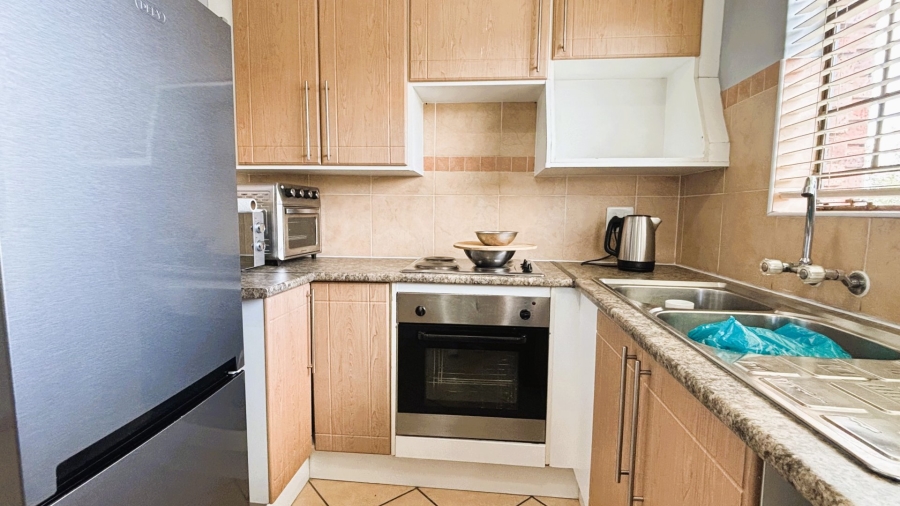 2 Bedroom Property for Sale in Eco Park Gauteng