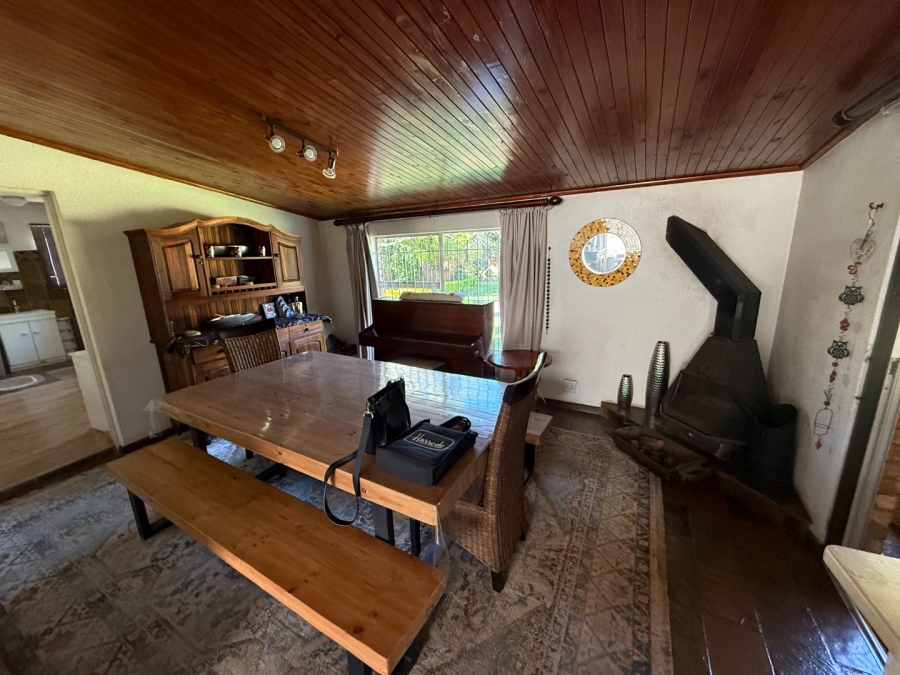 5 Bedroom Property for Sale in Zwartkop Gauteng