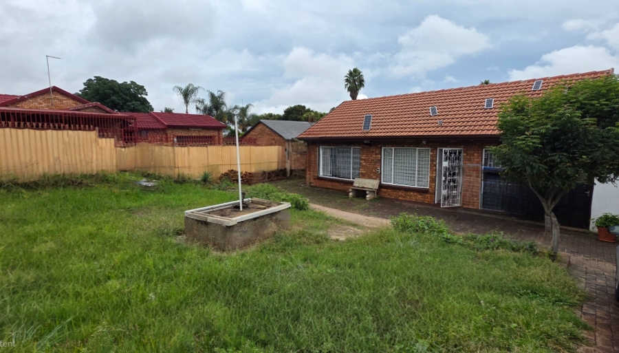 3 Bedroom Property for Sale in Erasmia Gauteng