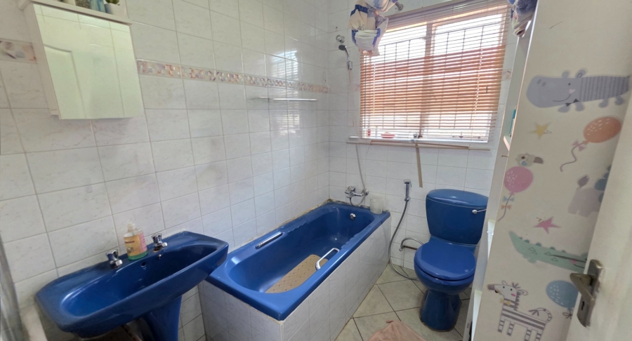 3 Bedroom Property for Sale in Erasmia Gauteng