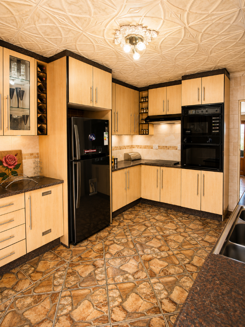 4 Bedroom Property for Sale in Dr Masibilanga Gauteng