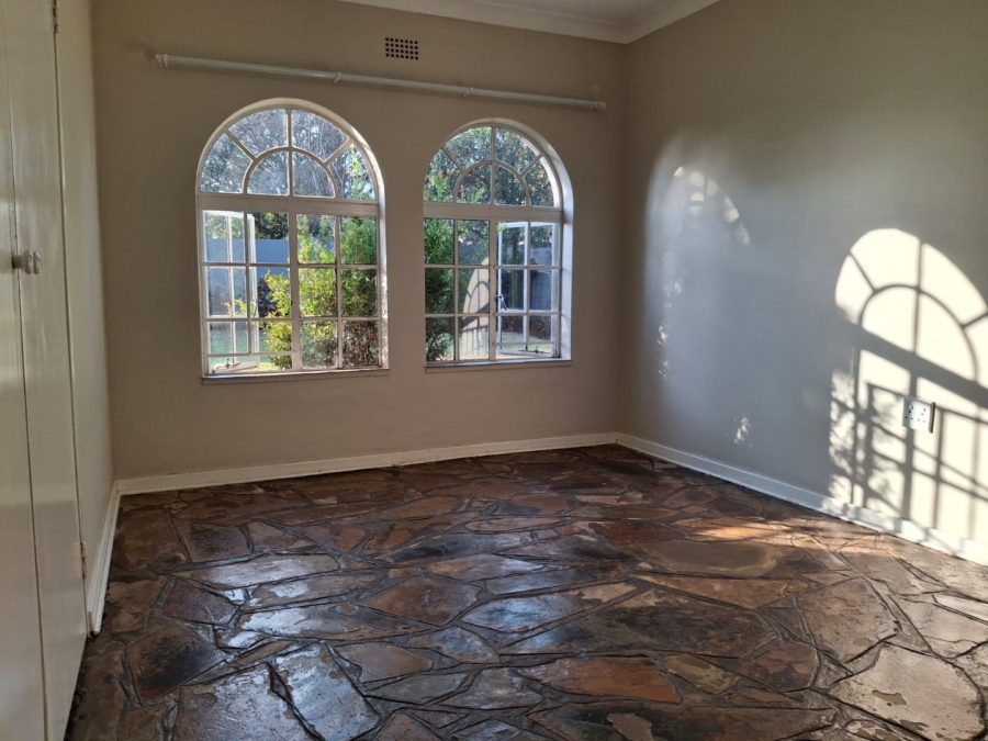 5 Bedroom Property for Sale in Dalpark Gauteng