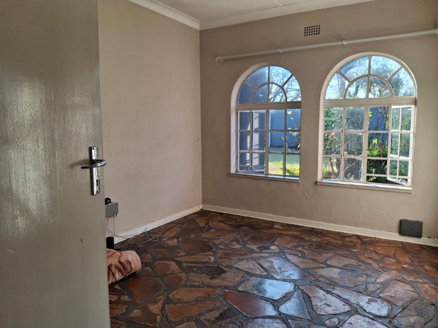 5 Bedroom Property for Sale in Dalpark Gauteng