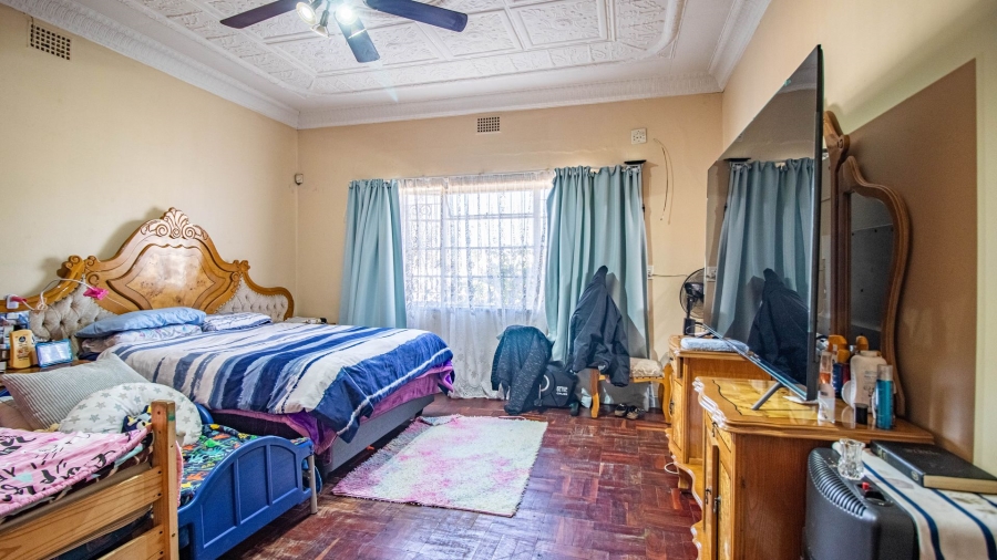 5 Bedroom Property for Sale in Primrose East Gauteng