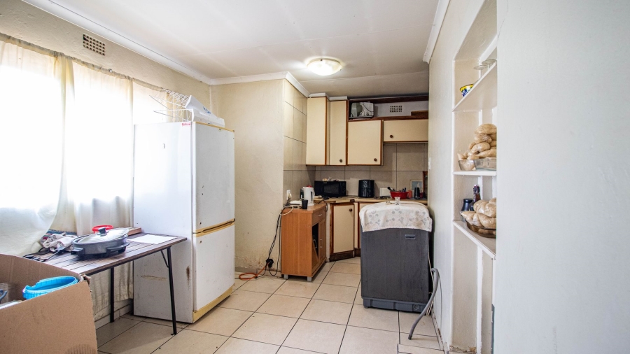 5 Bedroom Property for Sale in Primrose East Gauteng