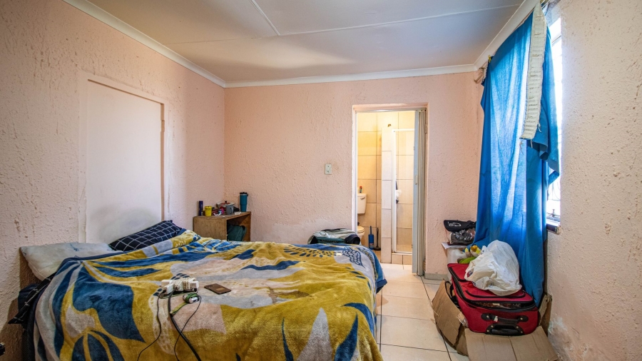 5 Bedroom Property for Sale in Primrose East Gauteng