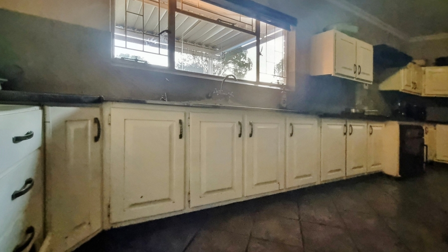 4 Bedroom Property for Sale in Three Rivers East Gauteng