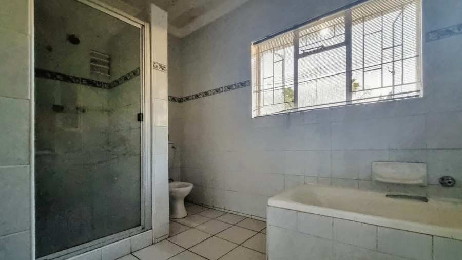 4 Bedroom Property for Sale in Three Rivers East Gauteng