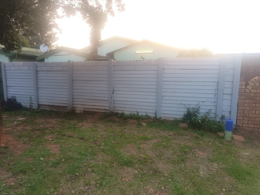 4 Bedroom Property for Sale in Palm Ridge Gauteng