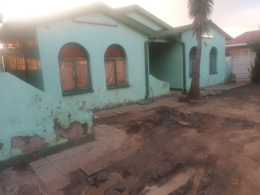 4 Bedroom Property for Sale in Palm Ridge Gauteng
