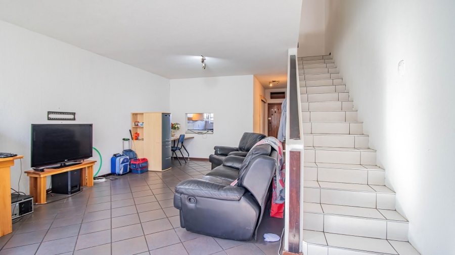2 Bedroom Property for Sale in Eastleigh Gauteng