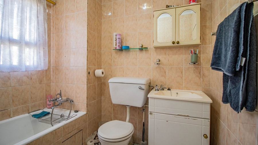 2 Bedroom Property for Sale in Eastleigh Gauteng