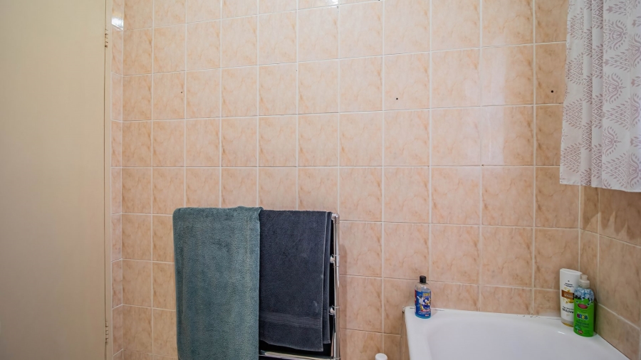 2 Bedroom Property for Sale in Eastleigh Gauteng