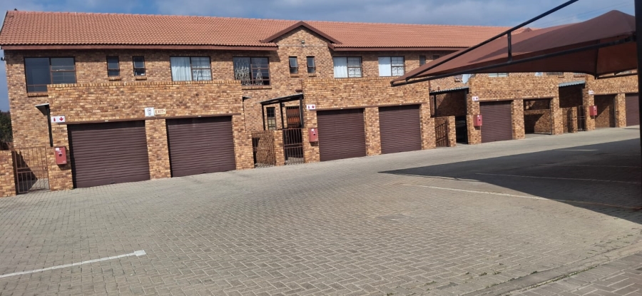 2 Bedroom Property for Sale in Crystal Park Gauteng