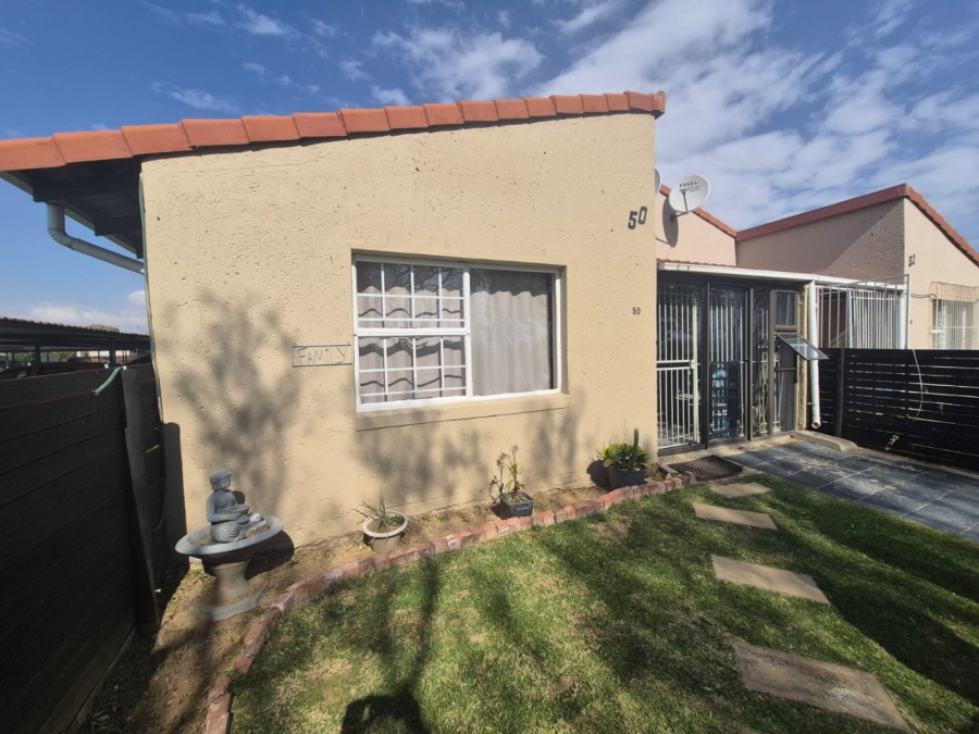 3 Bedroom Property for Sale in Elspark Gauteng