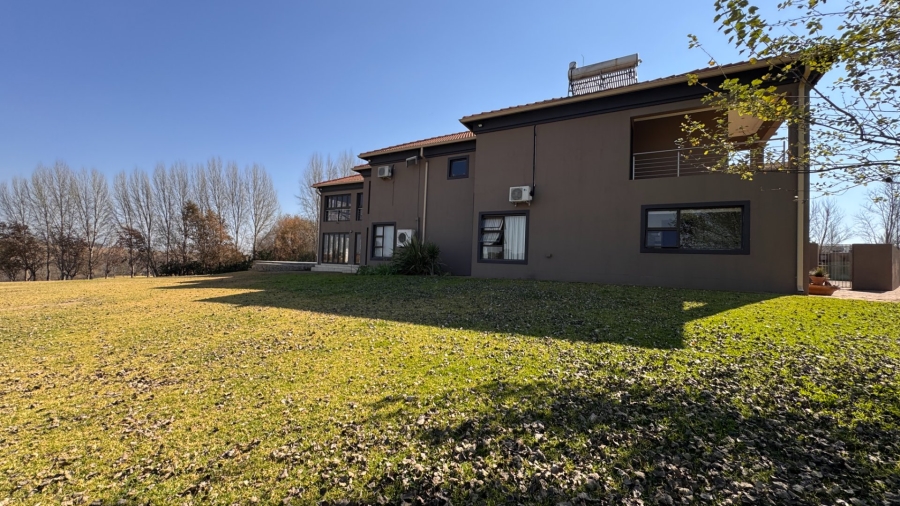 4 Bedroom Property for Sale in Three Rivers East Gauteng
