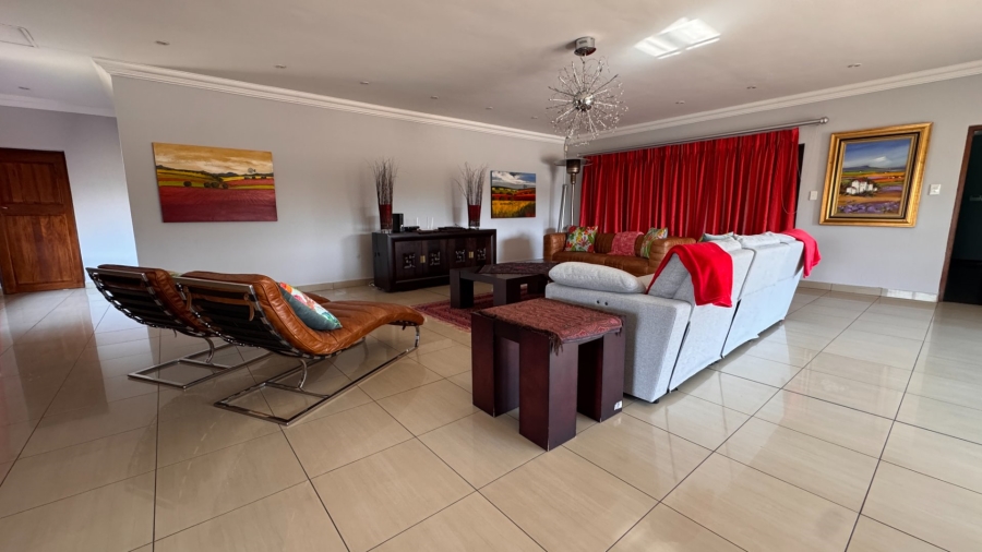 4 Bedroom Property for Sale in Three Rivers East Gauteng