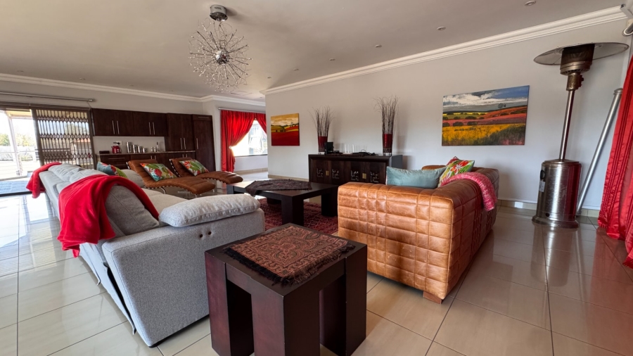 4 Bedroom Property for Sale in Three Rivers East Gauteng
