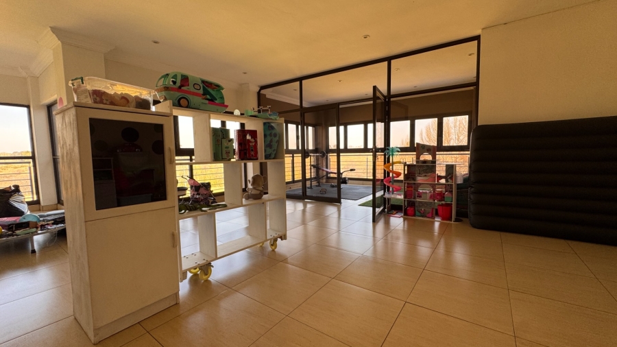 4 Bedroom Property for Sale in Three Rivers East Gauteng