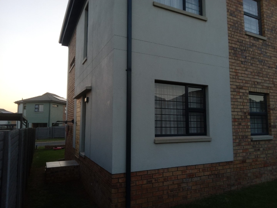 4 Bedroom Property for Sale in Lotus Gardens Gauteng
