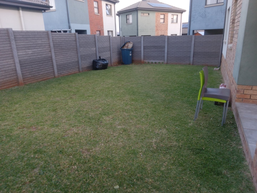 4 Bedroom Property for Sale in Lotus Gardens Gauteng