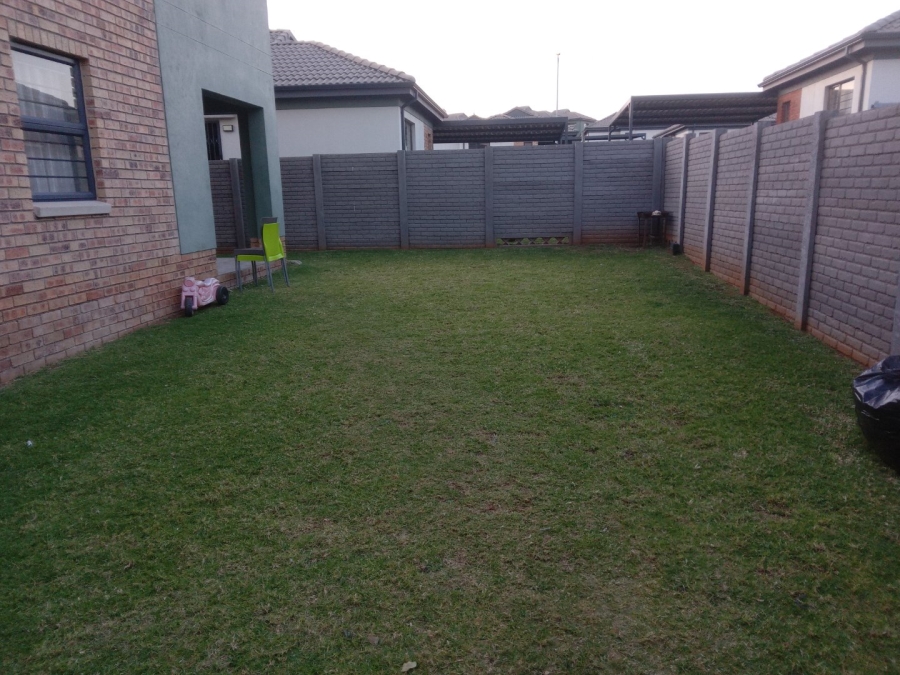 4 Bedroom Property for Sale in Lotus Gardens Gauteng