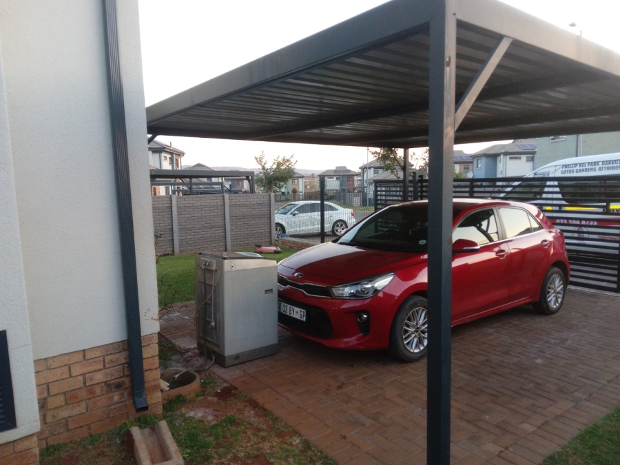 4 Bedroom Property for Sale in Lotus Gardens Gauteng