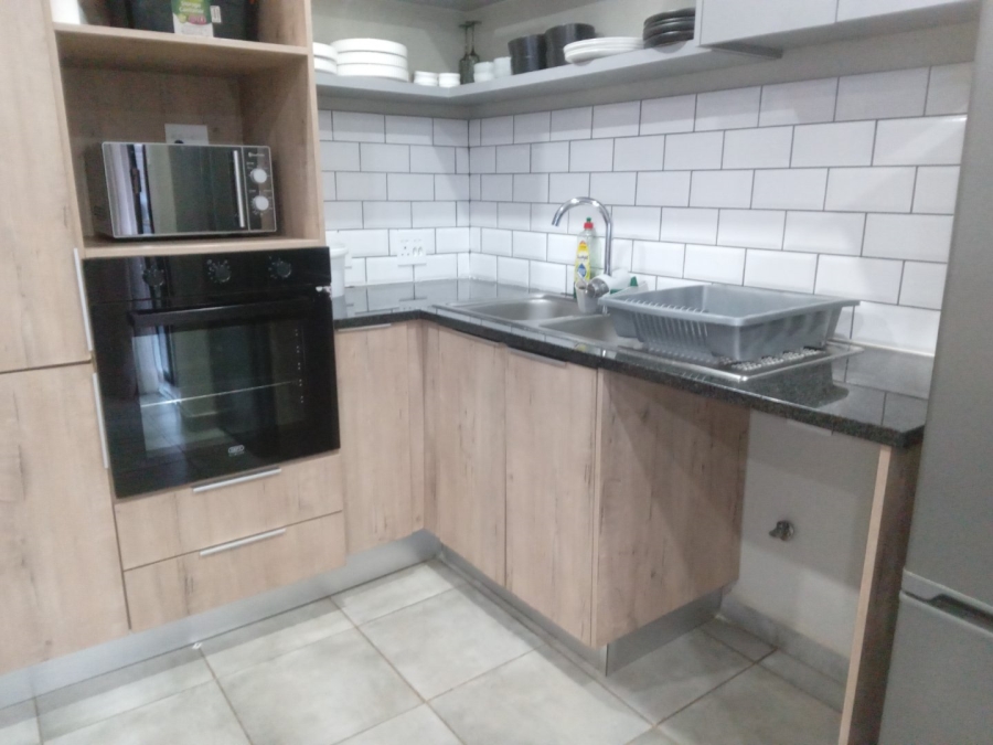 4 Bedroom Property for Sale in Lotus Gardens Gauteng