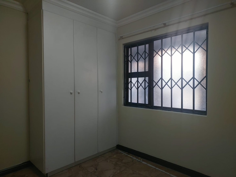 To Let 2 Bedroom Property for Rent in Halfway House Gauteng