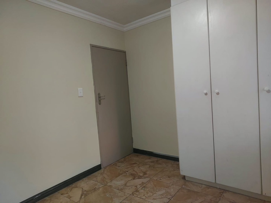 To Let 2 Bedroom Property for Rent in Halfway House Gauteng