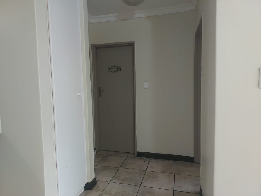 To Let 2 Bedroom Property for Rent in Halfway House Gauteng