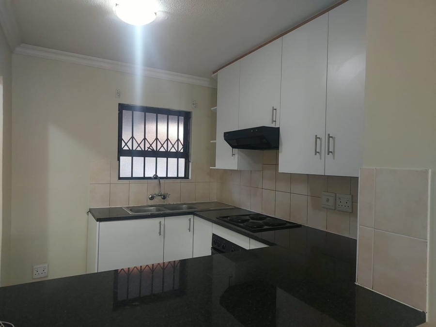 To Let 2 Bedroom Property for Rent in Halfway House Gauteng