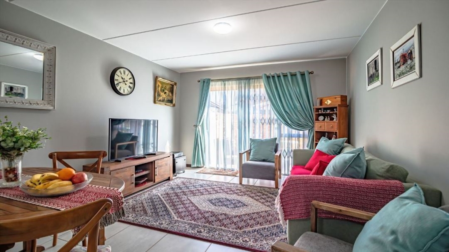 3 Bedroom Property for Sale in Goedeburg Gauteng