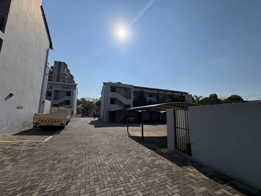 1 Bedroom Property for Sale in Hatfield Gauteng