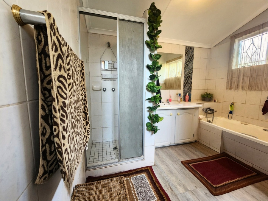 3 Bedroom Property for Sale in Sinoville Gauteng