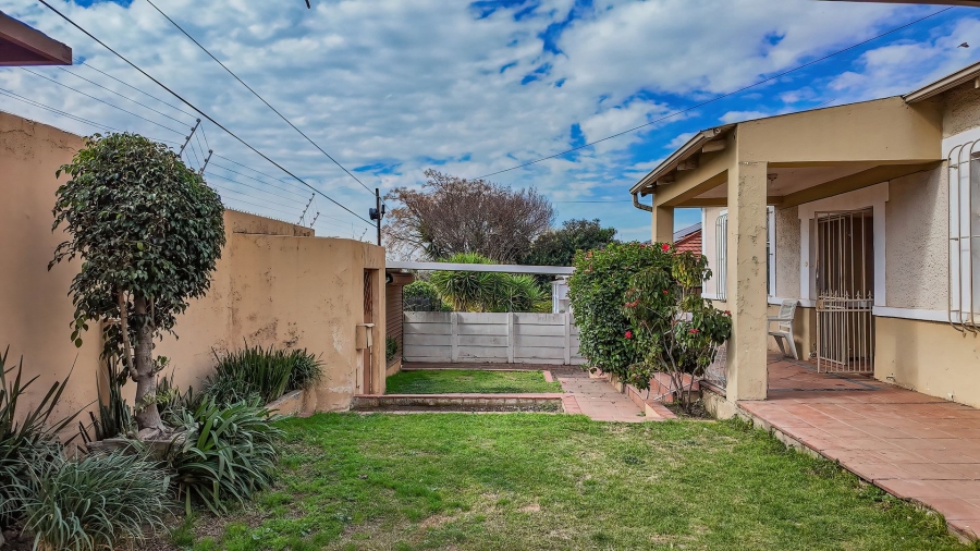 4 Bedroom Property for Sale in Orange Grove Gauteng