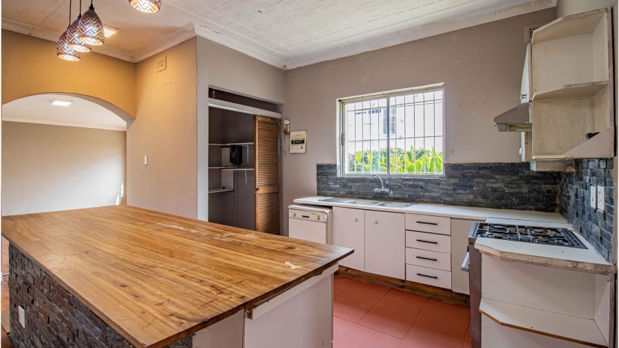 4 Bedroom Property for Sale in Orange Grove Gauteng