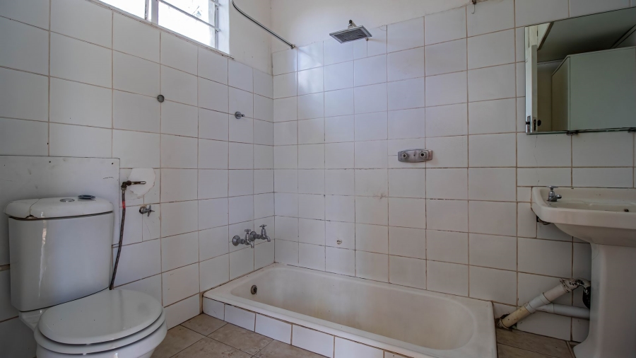 4 Bedroom Property for Sale in Orange Grove Gauteng