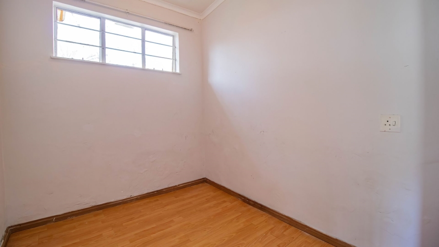 4 Bedroom Property for Sale in Orange Grove Gauteng