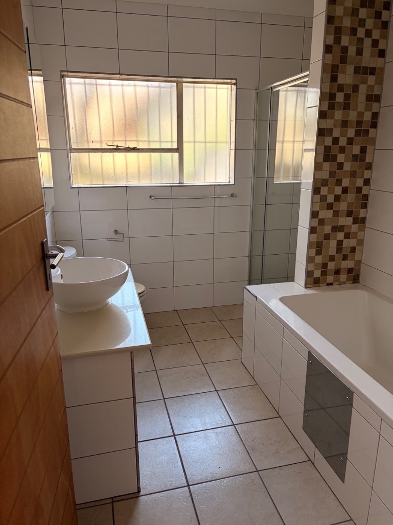 4 Bedroom Property for Sale in Kempton Park Ah Gauteng