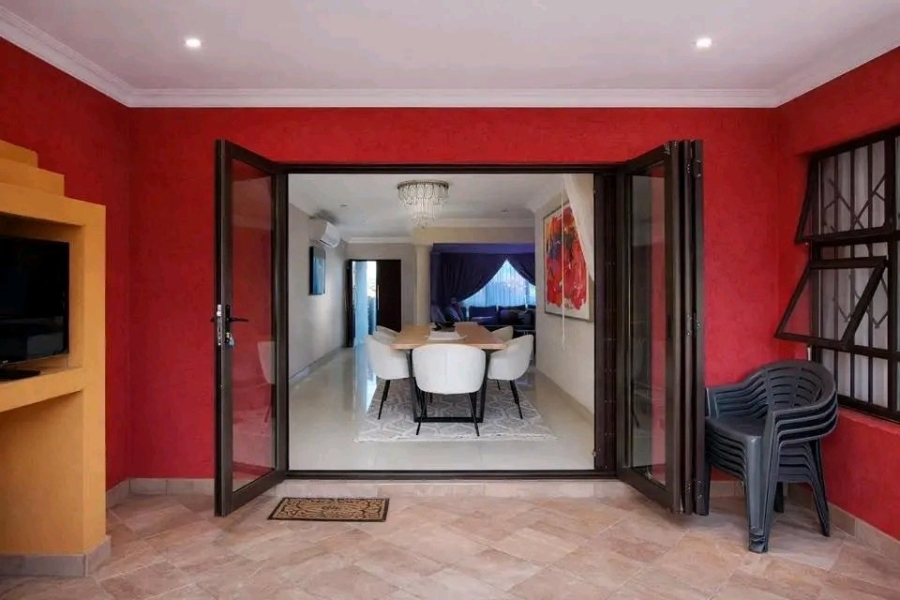 4 Bedroom Property for Sale in Magaliesberg Country Estate Gauteng