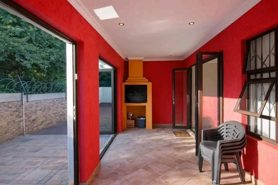 4 Bedroom Property for Sale in Magaliesberg Country Estate Gauteng