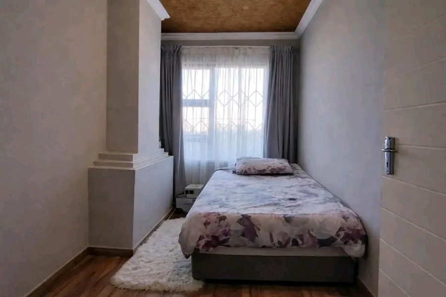 4 Bedroom Property for Sale in Magaliesberg Country Estate Gauteng