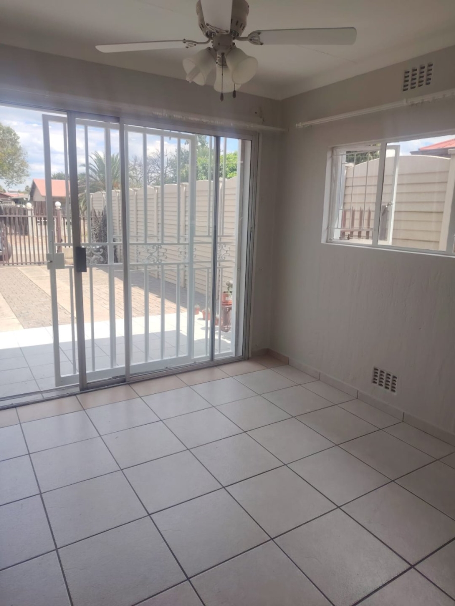 To Let 1 Bedroom Property for Rent in Vanderbijlpark SW 1 Gauteng