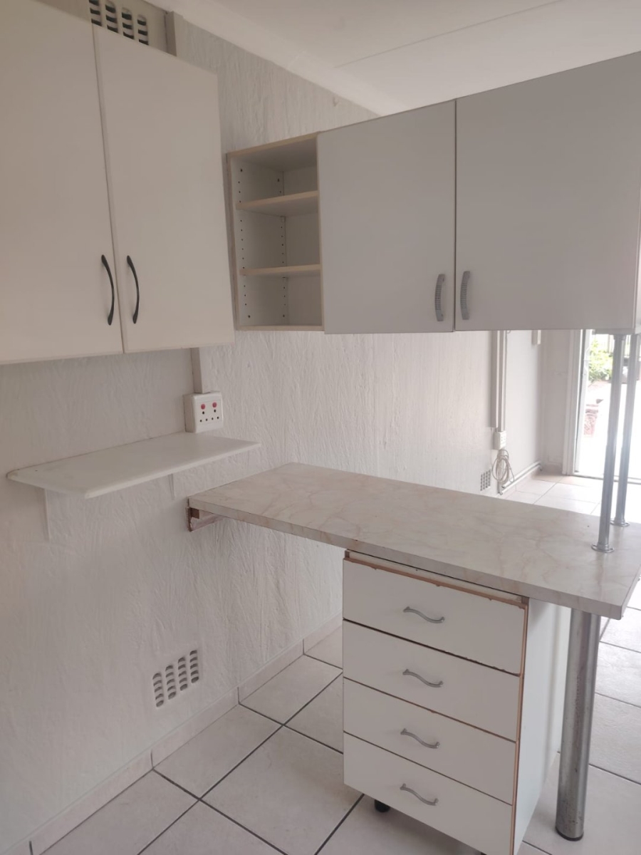 To Let 1 Bedroom Property for Rent in Vanderbijlpark SW 1 Gauteng